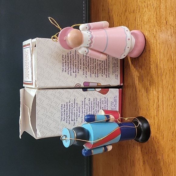 1984 Avon Nutcracker Ornaments - Picture 2 of 3